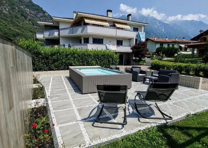 Affittacamere Valchiavenna - Foresteria Lombarda Con Parcheggio Privato Sul Posto! Apprezzata Gestione Familiare Dal 2012, Qualita-Prezzo Top! \