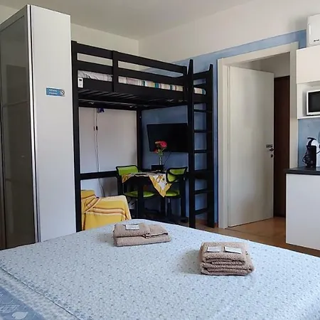 Affittacamere Valchiavenna - Foresteria Lombarda Con Parcheggio Privato Sul Posto! Apprezzata Gestione Familiare Dal 2012, Qualita-Prezzo Top! 